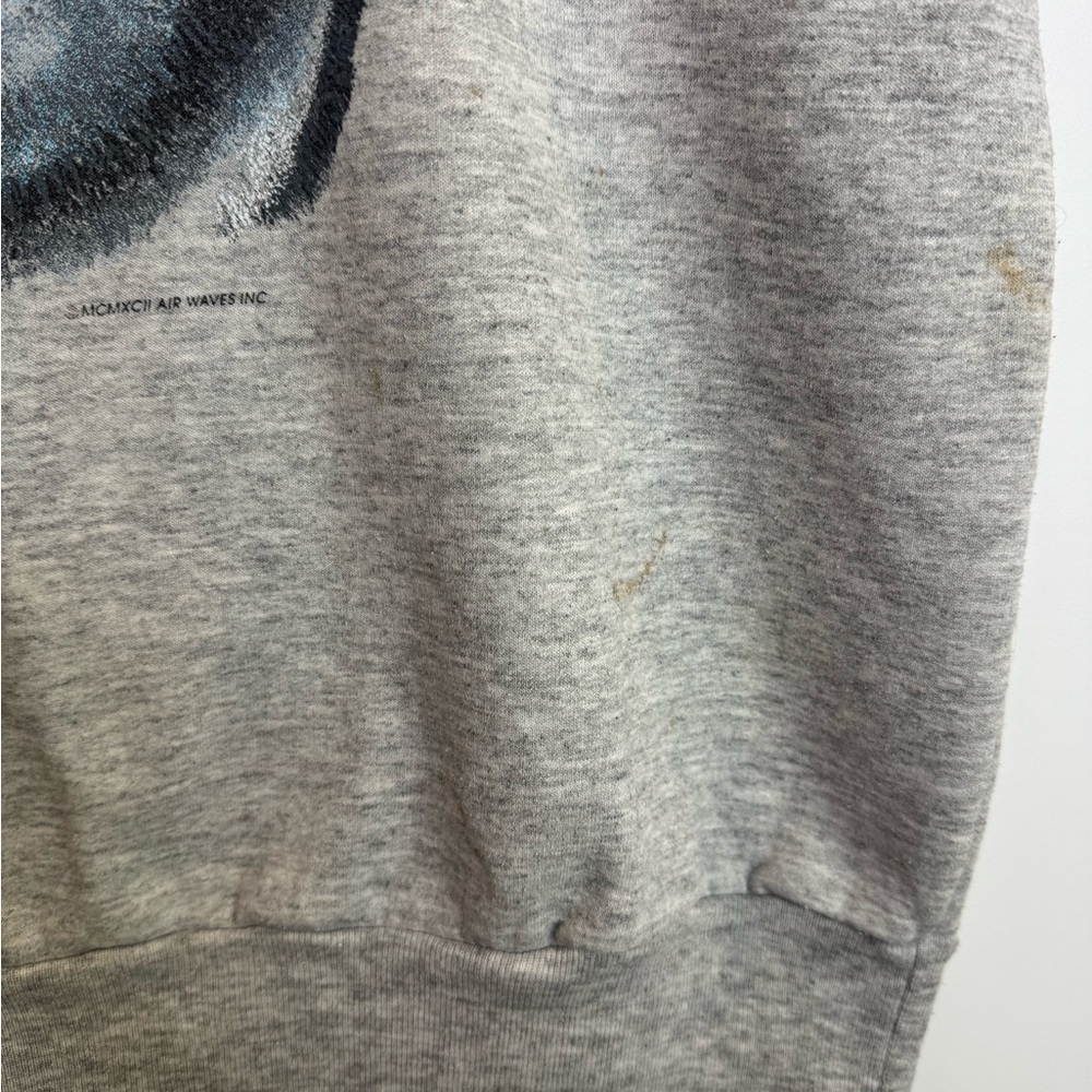 Vintage Gray Siberian Husky Graphic Sweatshirt - Picture 4 of 6